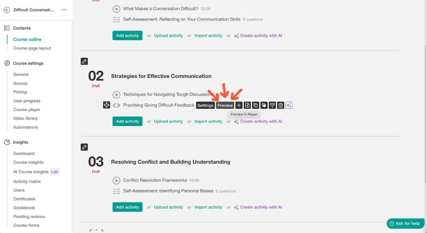 LearnWorlds interface showing
